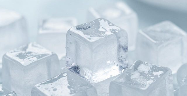临潼降温冰块哪里买 良臣制冰厂直供高效降温冰